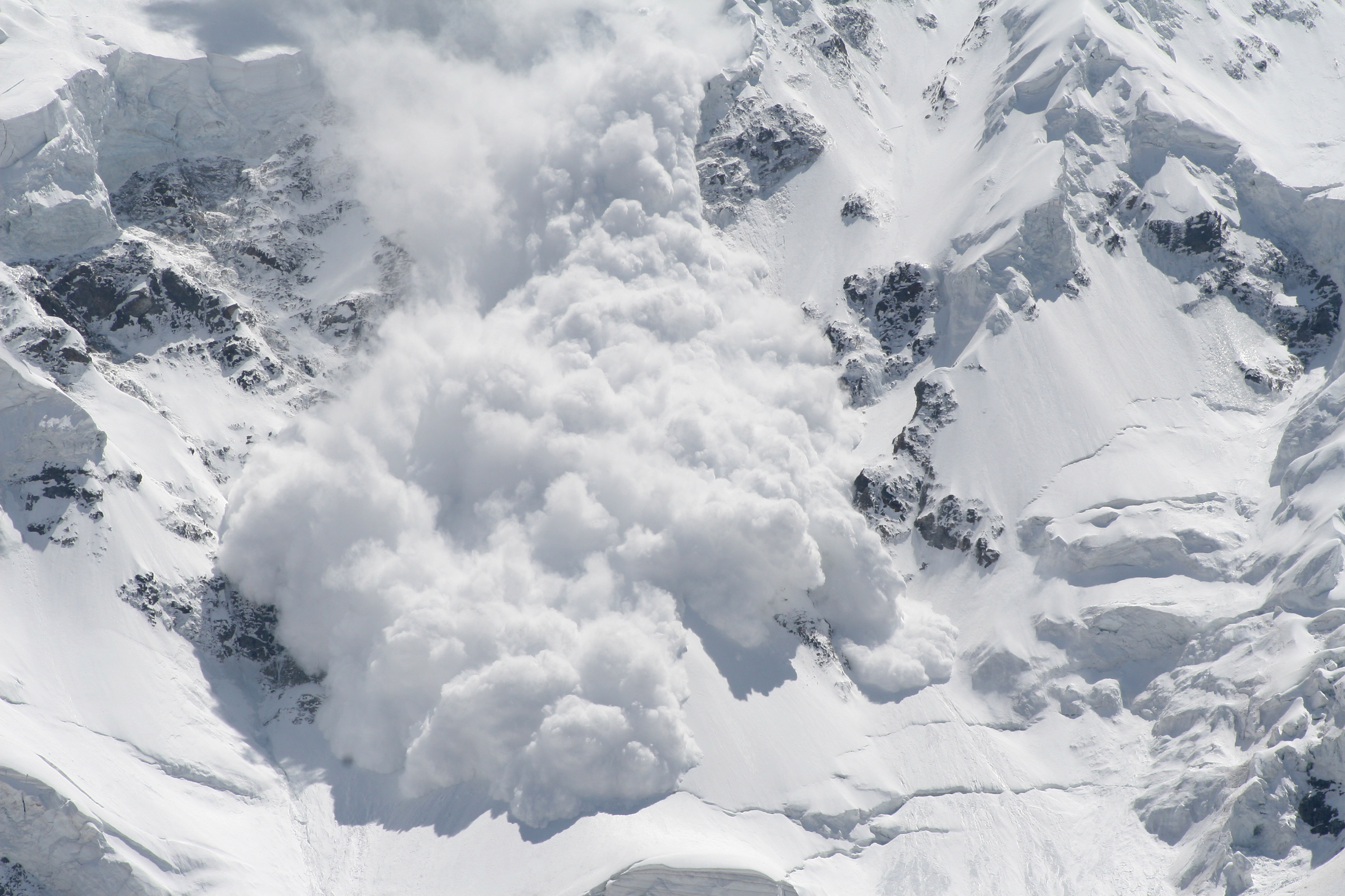 Avalanche neige poudreuse inrae