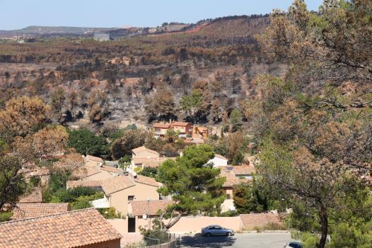 8 conseils pour aménager son jardin et protéger sa maison des incendies