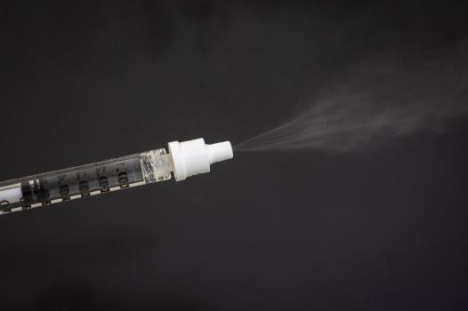 Première administration chez l’Homme du vaccin nasal Lovaltech contre la COVID-19