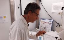 Marcel Thaon, éleveur d’insectes à INRAE
