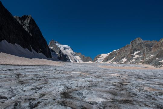 Année internationale de la préservation des glaciers : la communauté scientifique grenobloise se mobilise et ouvre ses portes !