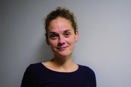 Céline Pelosi: passionate about soil agroecology 