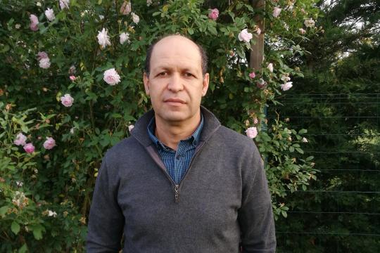 illustration Mohammed Bendahmane, le chercheur et la rose