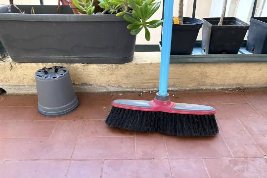 Poussières domestiques : reflet discret de notre exposition aux pesticides ?